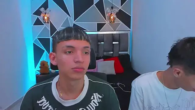 Juan_Nd_Steven — dildo in ass