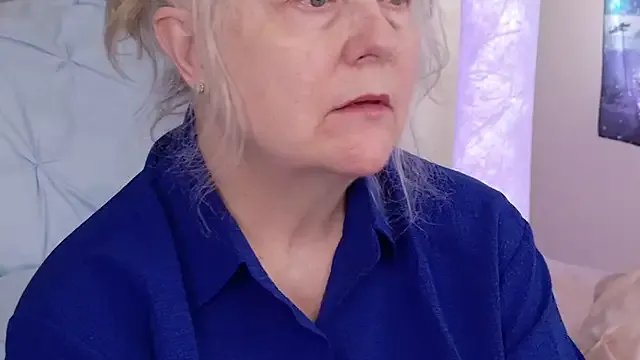 Kaitlyn_Winters — Nude On My Sex Machine!