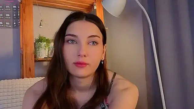 KateCahee on StripChat