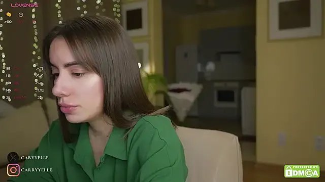 KateCarrey on StripChat