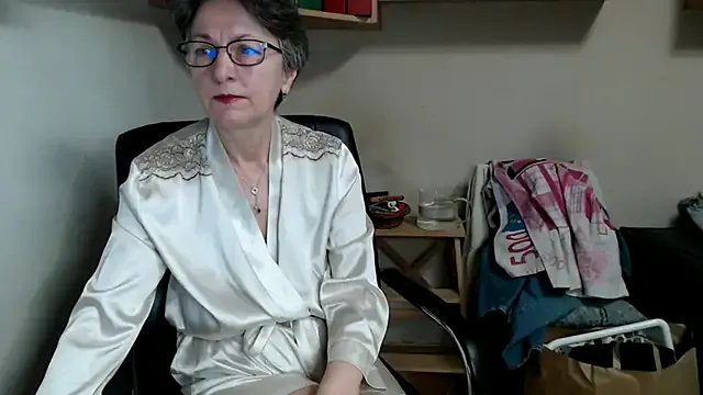 katemodel on StripChat