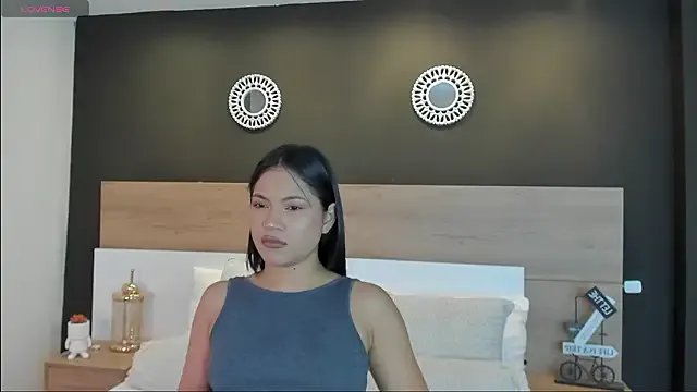 kendalFox_ on StripChat