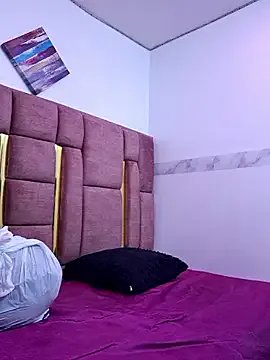 KENDALL_ART on StripChat