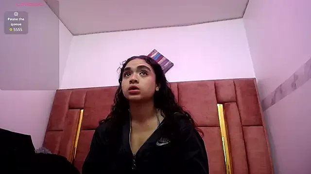 KENDALL_ART on StripChat