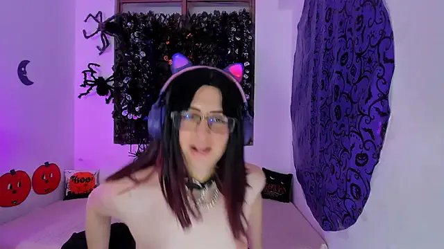 KimberlyJohnsoon on StripChat