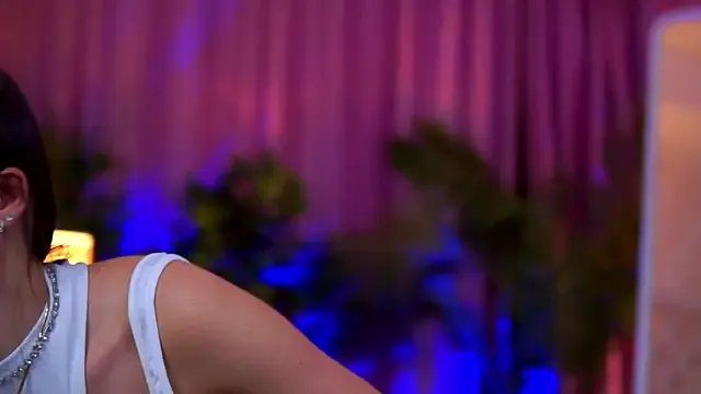 LalaRoze — Ride you like a little Princess