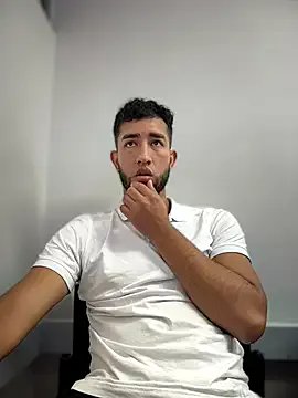 liam_bronw — Freechat on StripChat