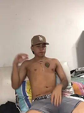 logannth on StripChat