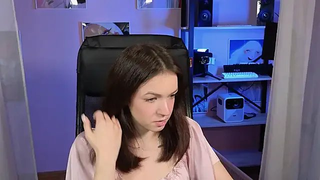 Loona_Eclipse on StripChat