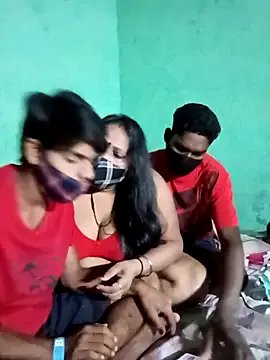 LoveOnStream on StripChat