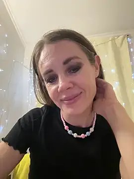 LucieMack on StripChat