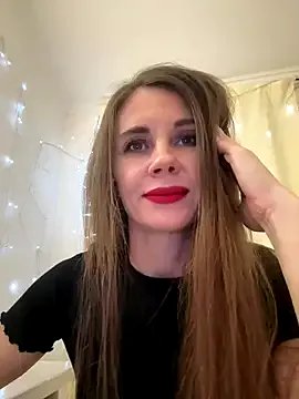 LucieMack on StripChat