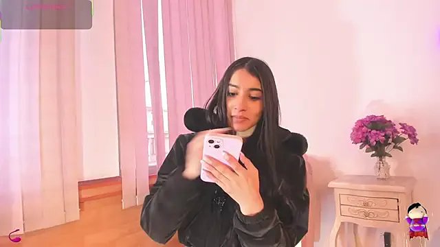 lya__brown on StripChat