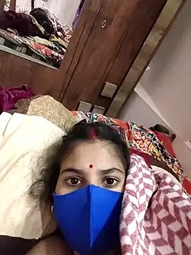 Maahi-Queen on StripChat