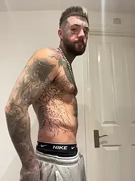 magicmichaell on StripChat