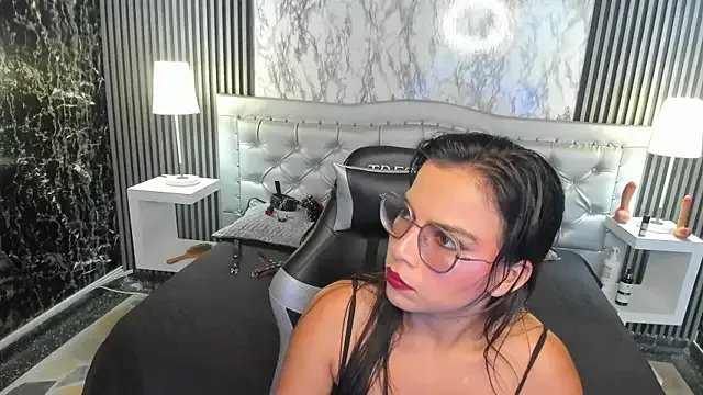 MaraBlake_ on StripChat