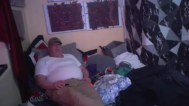 Mic_Oxinner on StripChat