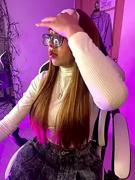 Natsrose on StripChat