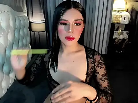 naughtyandreaxx on StripChat