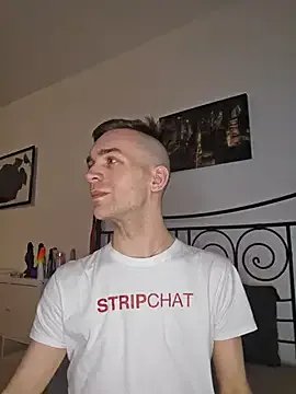 nickdtr23 on StripChat