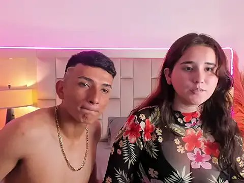 Nikoll_and_Ryan — Freechat on StripChat