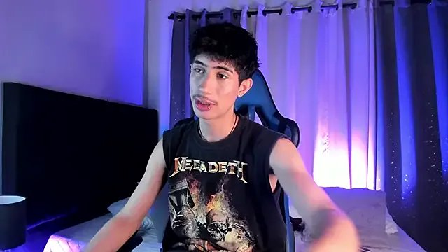 NovaaWheler on StripChat