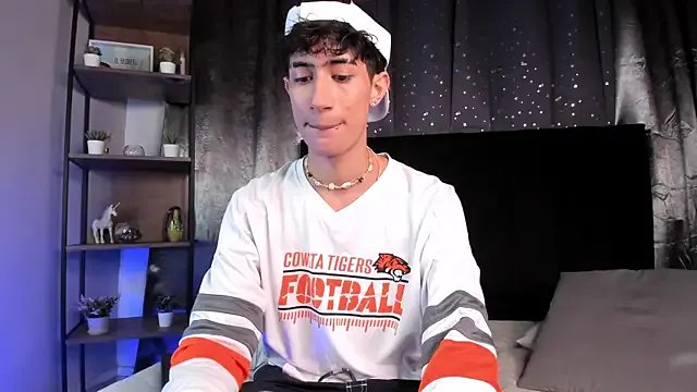 NovaaWheler on StripChat