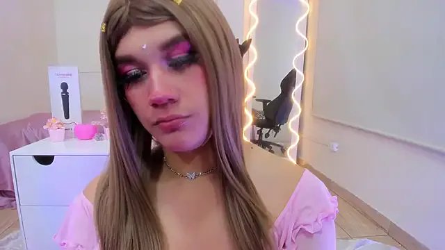 ocean_tay on StripChat