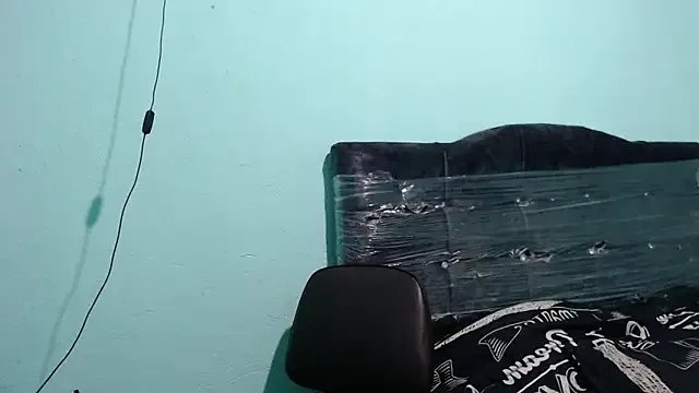 pervertsteens3 on StripChat