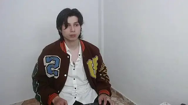 pervertsteens3 — Cum public