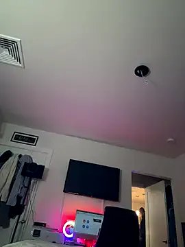 PeytonJohnn on StripChat