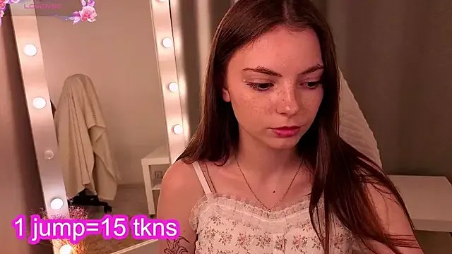 PhantomLace on StripChat