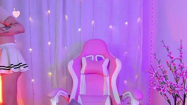 Pinkyrosse — SPRAY THAT CUM BBY GIRL 