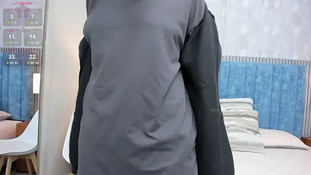 pretty_sunlight_ on StripChat