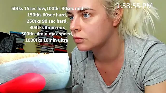 queenofthenighttt on StripChat