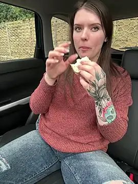 Ragdoll131 on StripChat