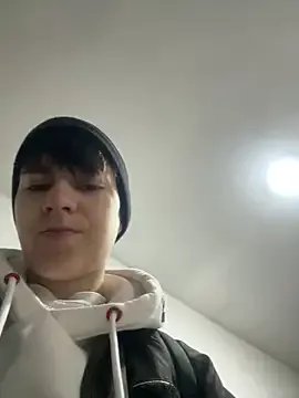 ravenryx on StripChat