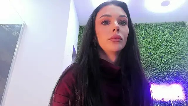 realhotfallingdevil on StripChat