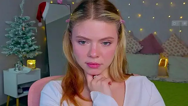 Red__Candy on StripChat