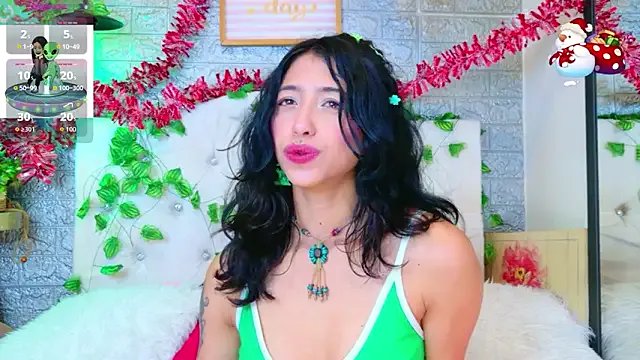 REDHOTTER_ on StripChat