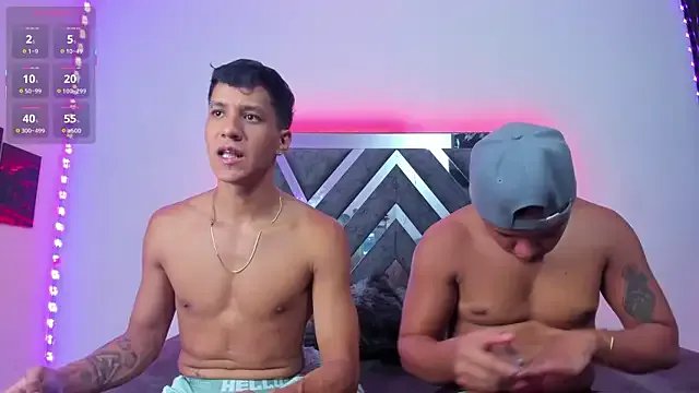 Robertmiller21 on StripChat