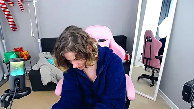 SabrinaRayX on StripChat