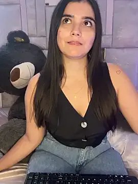 salomecute21 on StripChat