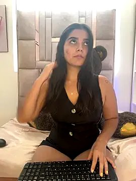 salomecute21 on StripChat