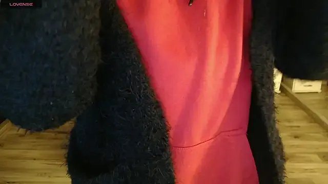 Sam_mansson66 on StripChat