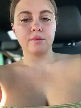 Samantha_official — Snapchat and 5 videos