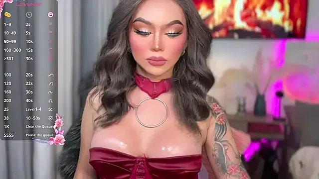 sassy_olivia on StripChat