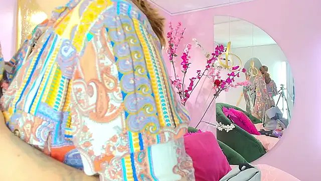 scarlette69 on StripChat