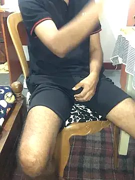 ShayanLK on StripChat