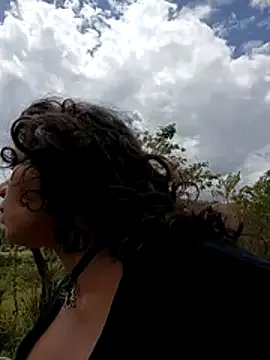 Simone_Miller on StripChat